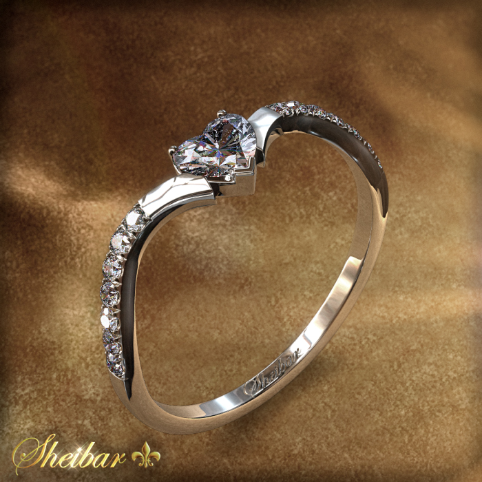 HEART HUG RING