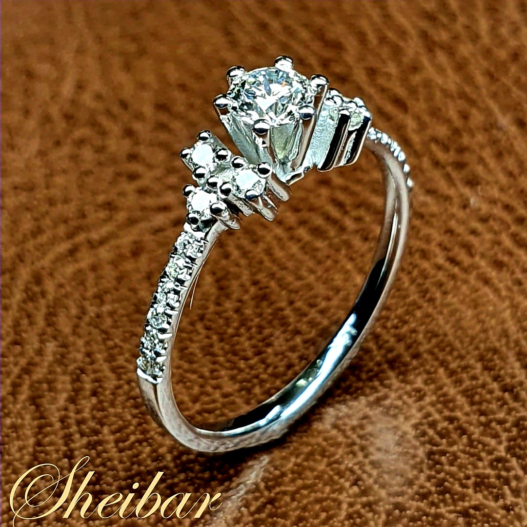 DIMIAN PLUS RING