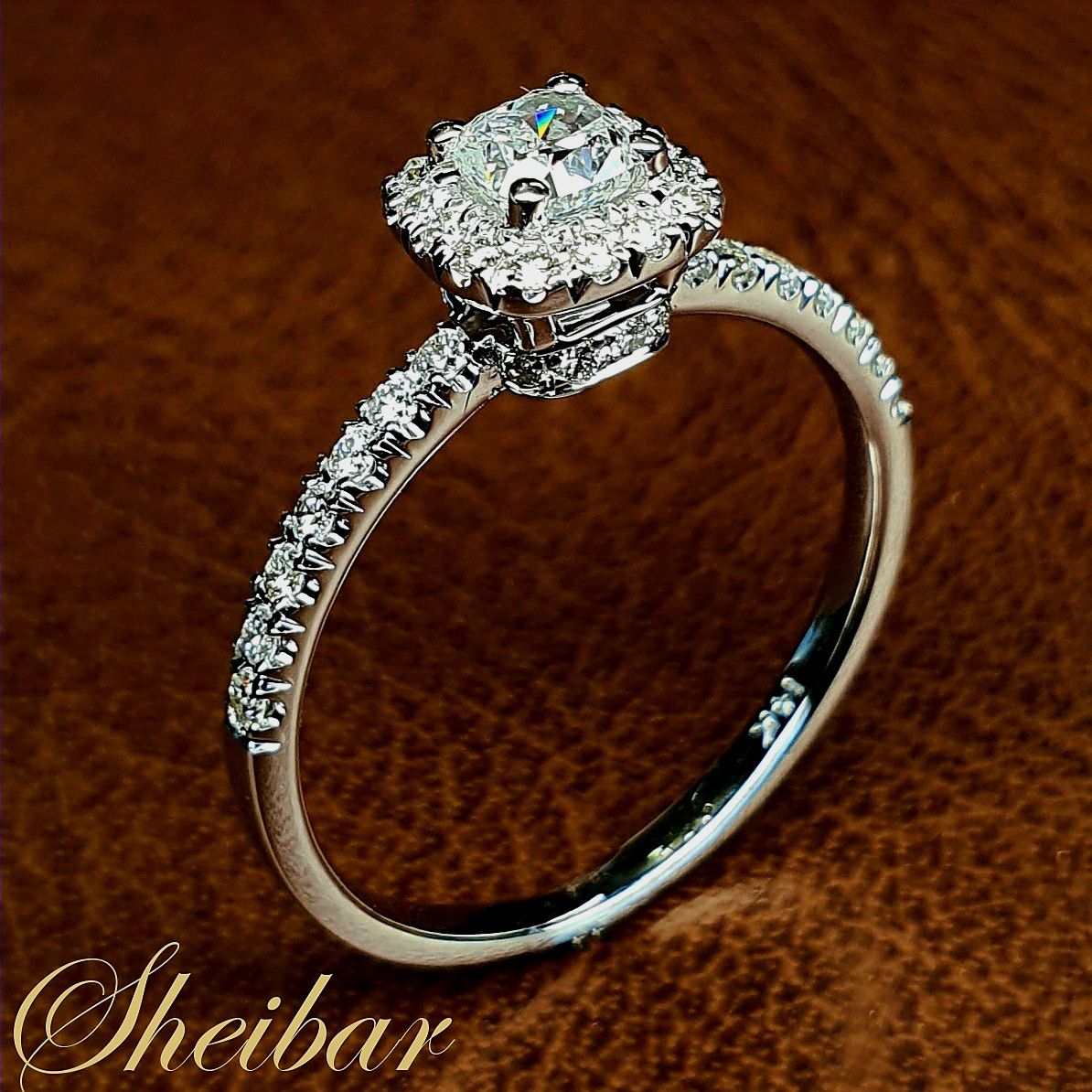 MANHATTAN HUSHEN RING